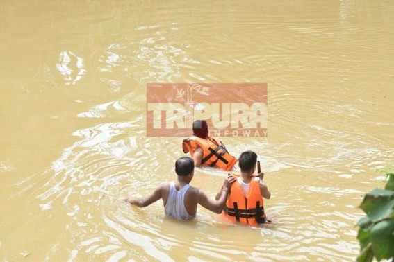 Woman drowns in river Howarh 